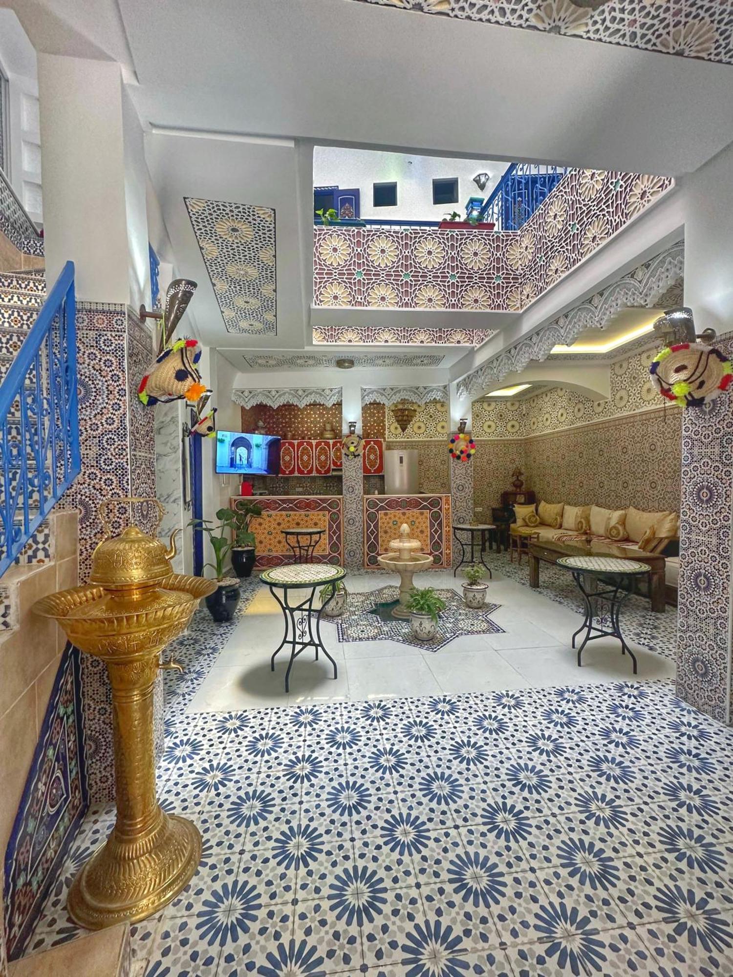Dar Laghrib * 丹吉尔
